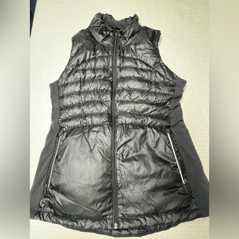 Lululemon Down For It All Vest Size 12